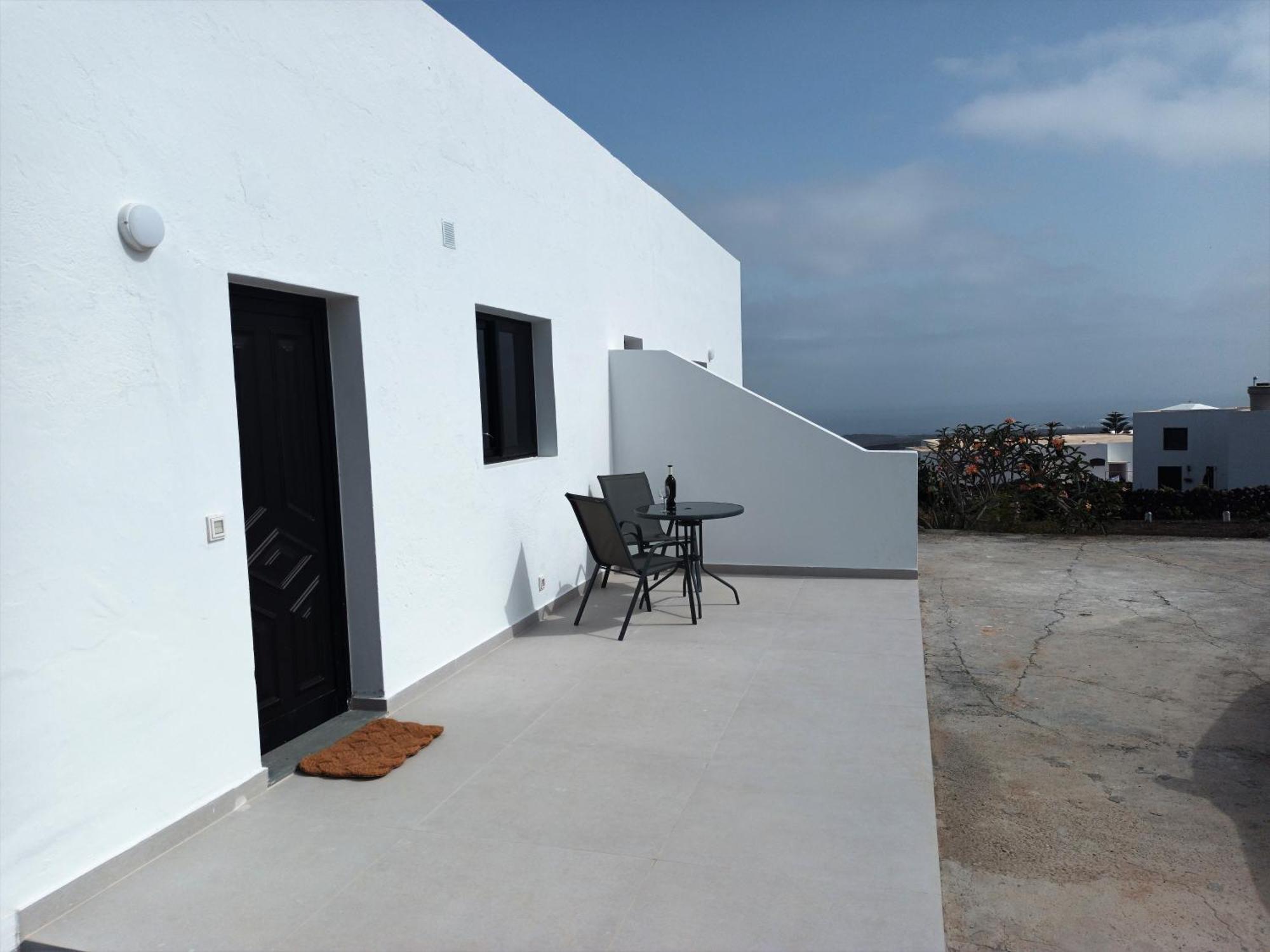 Apartamentos Falcon Tinajo Extérieur photo